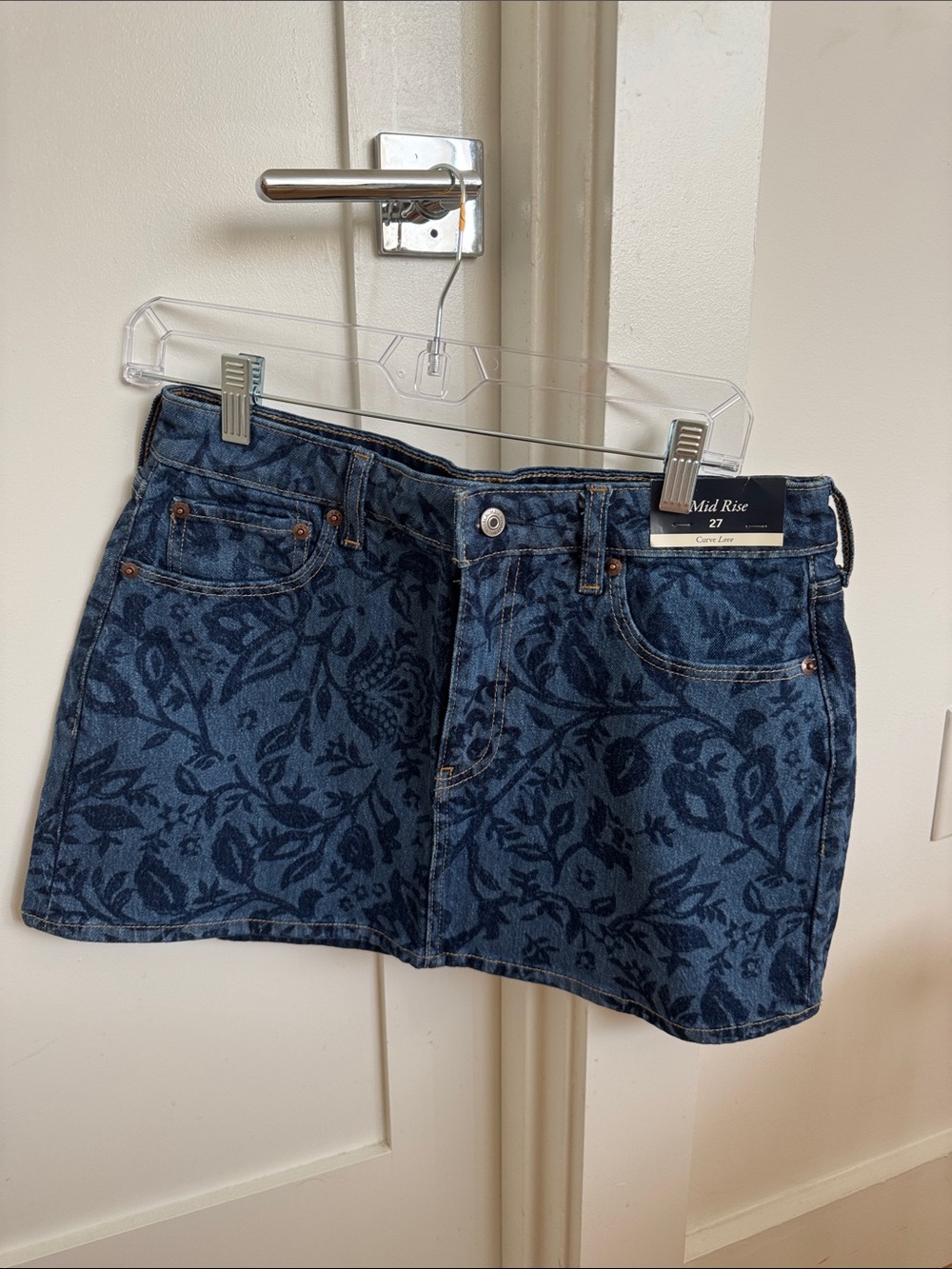 Abercrombie & Fitch Blue Floral-Print Denim Mini Skirt